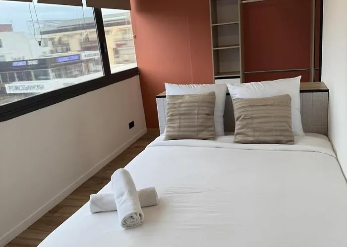 Nid Azureen - A Deux Pas De La Plage, 6p